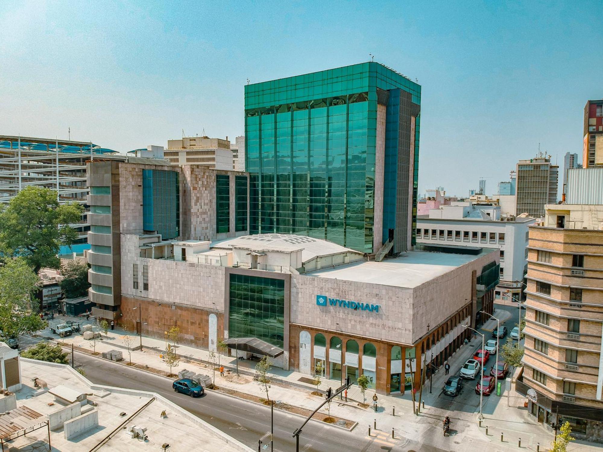 Hotel Wyndham Monterrey Ambassador Centro Exterior foto